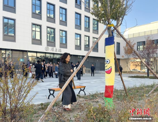 10��23�գ������L������W(xu��)���o�䴩�����¡������� �z