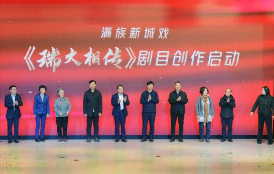 �������������Ŀ��(chu��ng)������(d��ng)������/�z