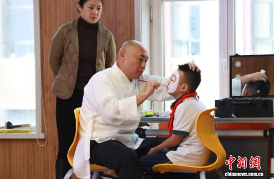 ʷ����(qu��n)(���)���ڽo�W(xu��)����(hu��)Ę�V��(�Y�ψD) �������S�M�^(q��)�|ɽ��(sh��)�(y��n)�W(xu��)У���D