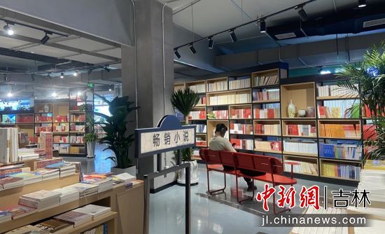 �����ڡ��@�Е�(sh��)����x��(sh��)��������/�z