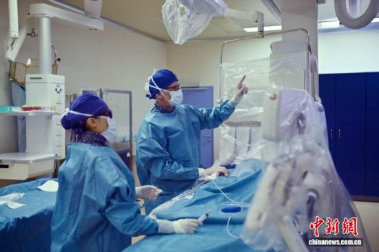 10��17�գ������L(zh��ng)�����������K���t(y��)Ժ������t(y��)��������(��)�����g(sh��)�������� �z