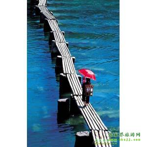 【長沙往返尊惠系列1】：張家界、天子山、鳳凰、韶山、長沙三晚四日游