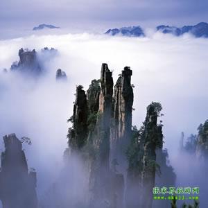 暑期夏令營(yíng)湘西精華旅游線路：長(zhǎng)沙、韶山、張家界、鳳凰純玩8日游