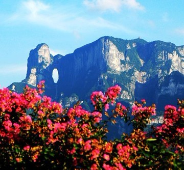 【長(zhǎng)沙往返晚班1】張家界、袁家界、天子山、鳳凰古城三晚三日游